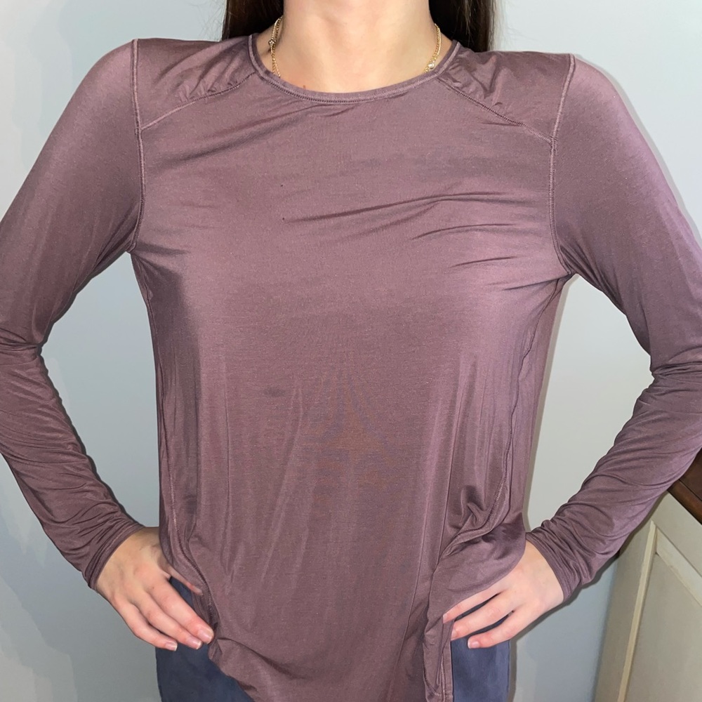 Lululemon long sleeved top